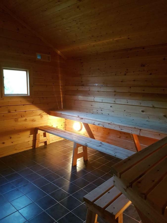 Lyngsalpan Cruise Lodge - Rodtinden Nord-Lenangen Экстерьер фото